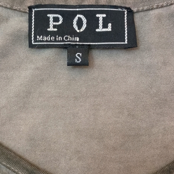 NWOT POL Oversized Olive Fringe Tunic Top - Picture 3 of 5